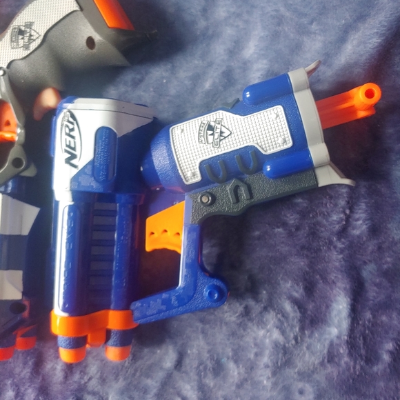 NERF Zombie Strike gun + 2 others - Picture 11 of 16